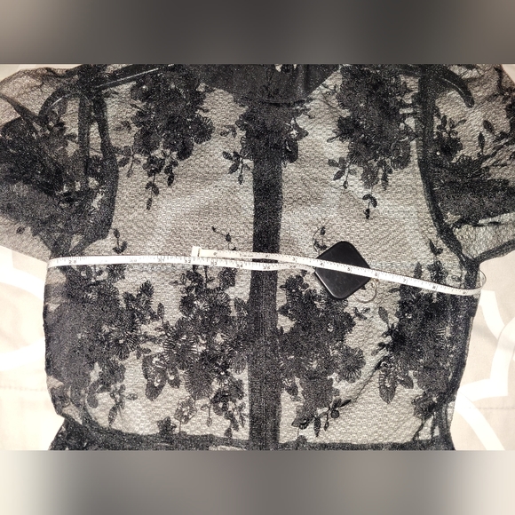 Eilly Bazar Lace blouse - Picture 8 of 8